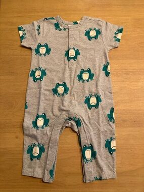 Henley Romper in Happy Frogs